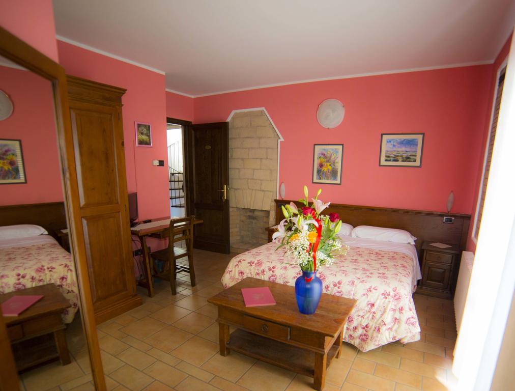 Camere Il Cantico Assisi Exterior photo